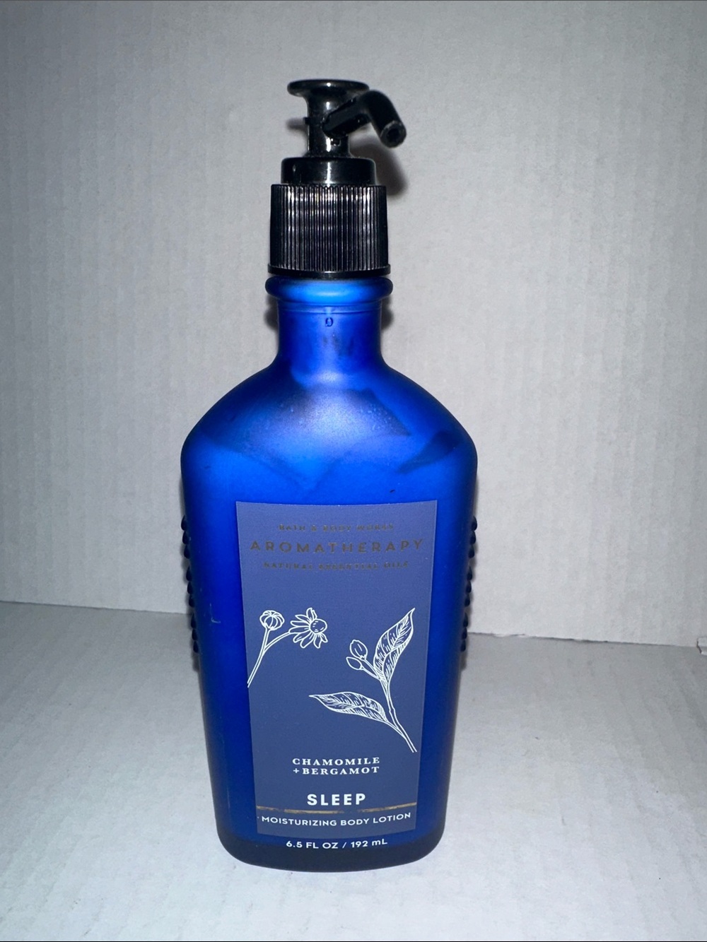 Aromatherapy sleep chamomile + bergamot moisturizing body lotion